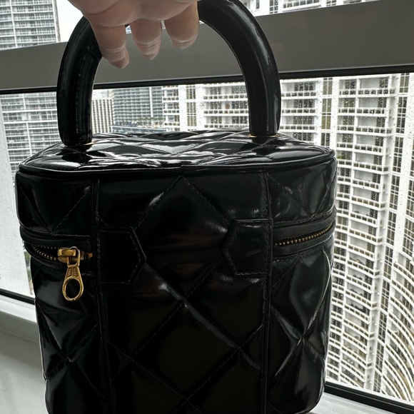 Chanel Black Patent Vanity 4 series 1997 - Picture 4 of 16